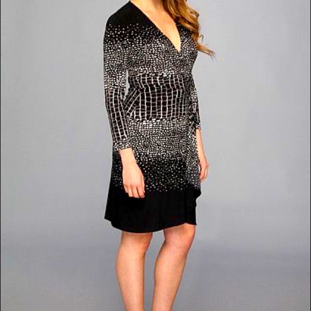 Bcbgmaxazria Adele Printed Wrap Dress Euc - image 1